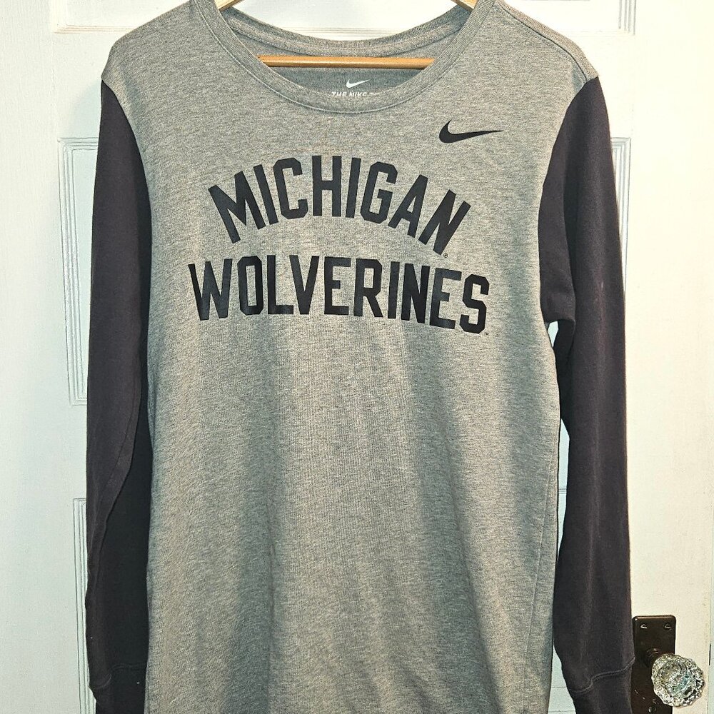 Nike Michigan Wolverines Heavy Weight Long Sleeve [Sz Sm]